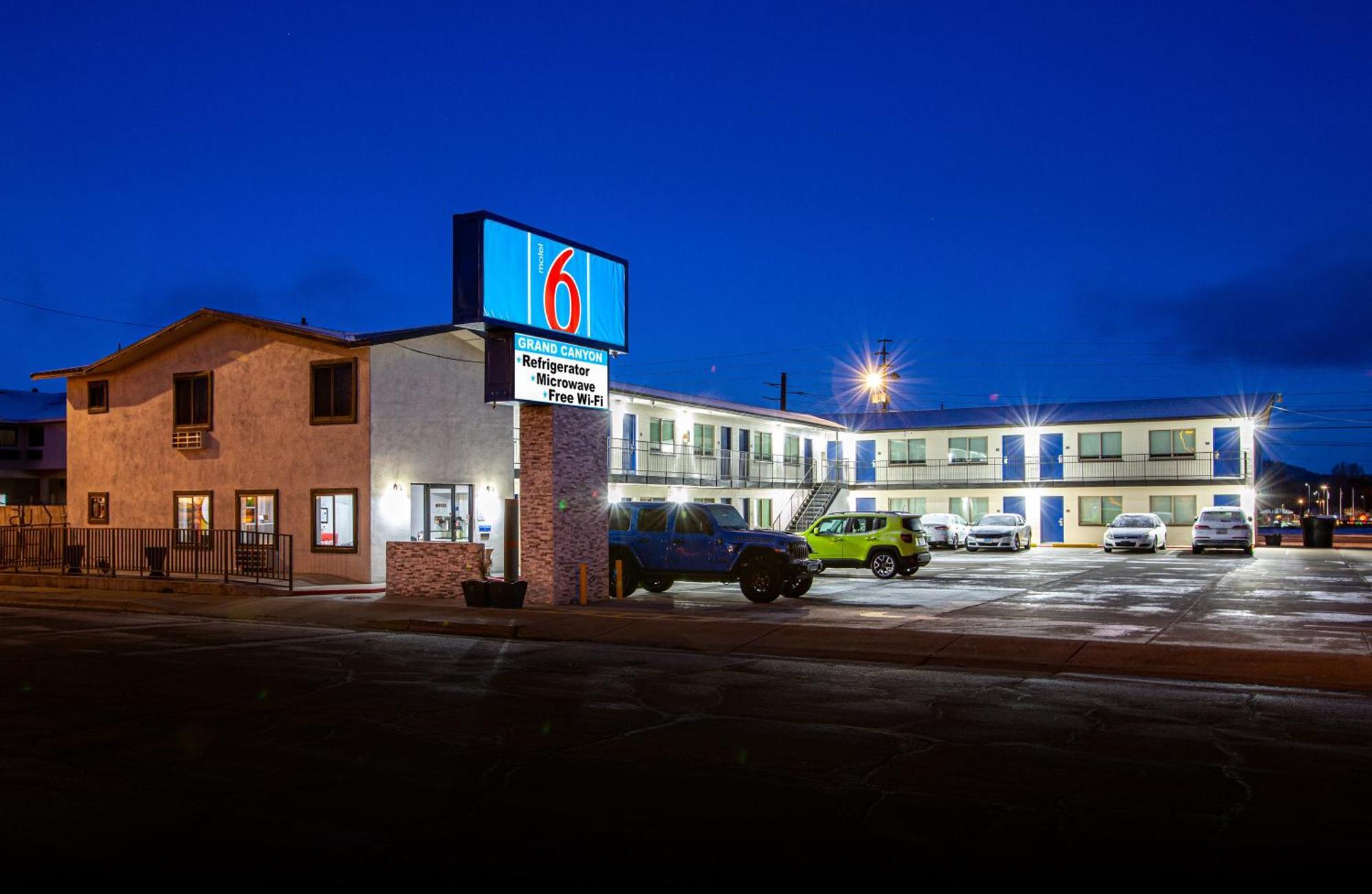 Motel 6 Williams Az Downtown Grand Canyon المظهر الخارجي الصورة