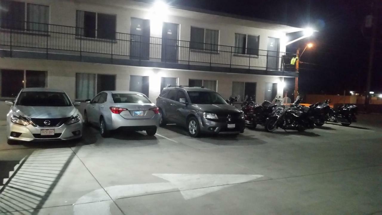 Motel 6 Williams Az Downtown Grand Canyon المظهر الخارجي الصورة